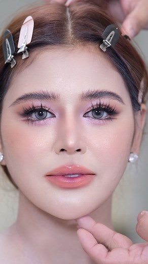 333K reactions · 7.5K shares | SIGNATURE MAKEUP Full Process the ever glowing Ms Jen Oliveros HAIR AND MAKEUP by Jhuff and Von Makeup By Jhuff and Von #makeupbyjhuffandvon #signaturemakeupbyjhuffandvon | Jhuff Acosta | Facebook