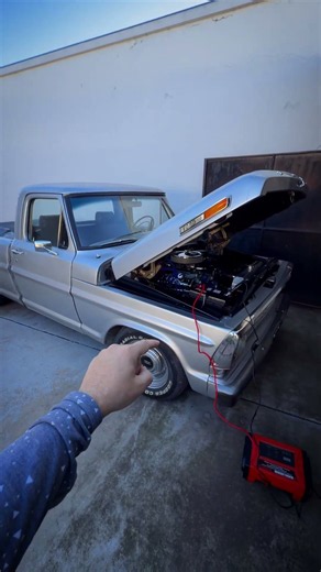 These will be the best 20 years of your life #f100 #v8