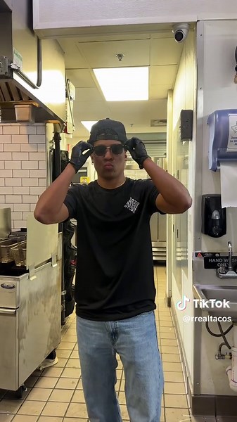 Building Team Spirit Through Fun Restaurant Stories