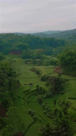 Ázsia Expressz on Instagram: "🔥Adás előtt🔥Az Ázsia Expressz Malajziát hátrahagyva egy új országba érkezik, a csodálatos Indonéziába!🇮🇩#tv2 #azsiaexpressz"