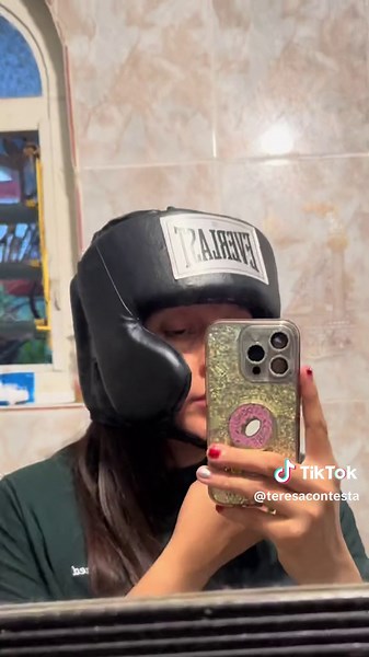 ¡Sorpresas en los bazares! Encuentra tu careta de box