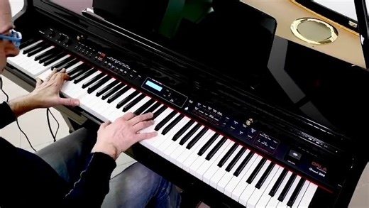 Orla Pianos on Instagram: "GRAND-500 🎹👌🏻 This is a digital piano designed to offer the sound and touch of an acústica piano, with a pigtail-sized cabinet. Equipped with a Fatar hammer action keyboard, a Made in Italy quality synome, it offers over 500 sounds and 200 accompaniments with quick select keys."