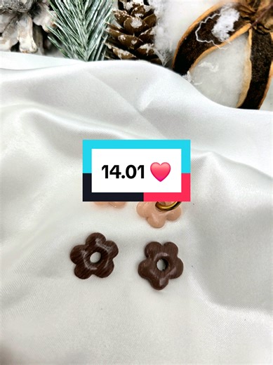 La nouvelle co sort dans quelques jours seulement 🤩🤩🤩 rdv le 14.01 a 20h30 🌟 La quelle est ta préféré pour l'instant ? 🌸🌸 #foruyou #faitmainavecamour #artisanatfrancais #creationfrancaise #entrepreneuse