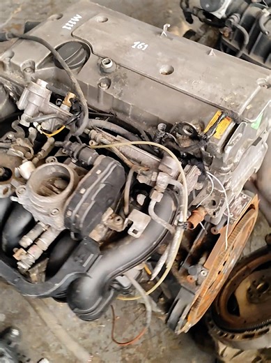 Mercedes Benz C200,2.0L M111 engine #m111 #mercedes #engineland