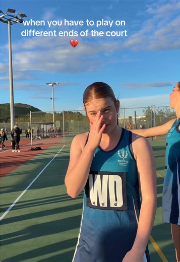 Playing Netball: Tips for Wing Attack and Wing Defence