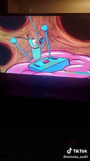 #plankton controls #spongebob 's brain, And tells #squidward to shut his mouth you mediocre clarinet player, And forces spongebob to take the #krabbypatty to the #chumbucket