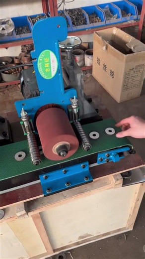 Small Parts Deburring Machine – No Flying, No Shifting 😎#sandingmachine #metalsurfacefinishing