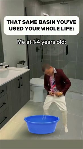 MellGiggle on Instagram: "Homemade Apple Crumble 🍏🥧 Sweet, crunchy, and cozy — the perfect dessert for any time! ✨ Ingredients: 3 apples 🍎 100 g flour 🌾 80 g sugar 🍬 70 g butter 🧈 A pinch of cinnamon 🌿 Instructions: 1. Peel & slice apples 🍏. 2. Mix flour, sugar & butter into crumbs 🥄. 3. Put apples in a baking dish, sprinkle with cinnamon 🌿. 4. Cover with crumbs & bake at 180°C for 25 min 🔥. Serve warm with ice cream 🍨 or tea ☕ — pure happiness in every bite 💛"