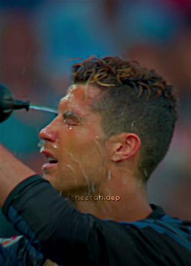 watch till the end🤩🐐 / get this comp cheap link in bio! #fyp #viral #cr7 #ronaldo