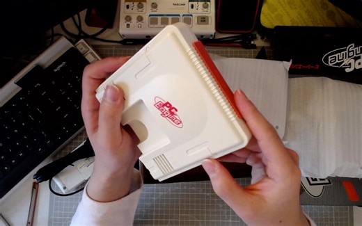 【大龙开箱】PC Engine mini日版上手体验！传说中的游戏机这么nb！