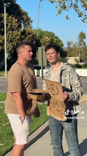 Good Samaritan Pays $3 to Save Man's Life