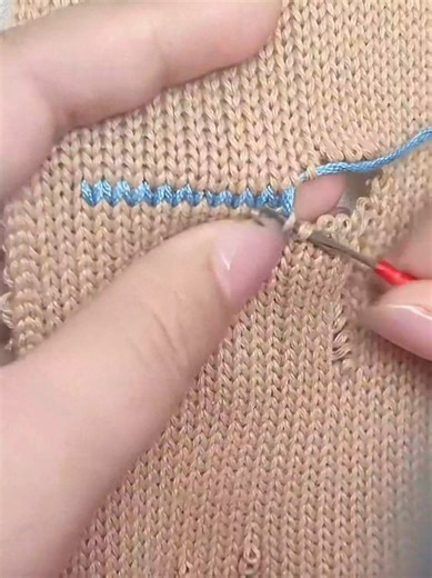 Sweater Repair Ideas: Tips and Tricks for DIY Crafting