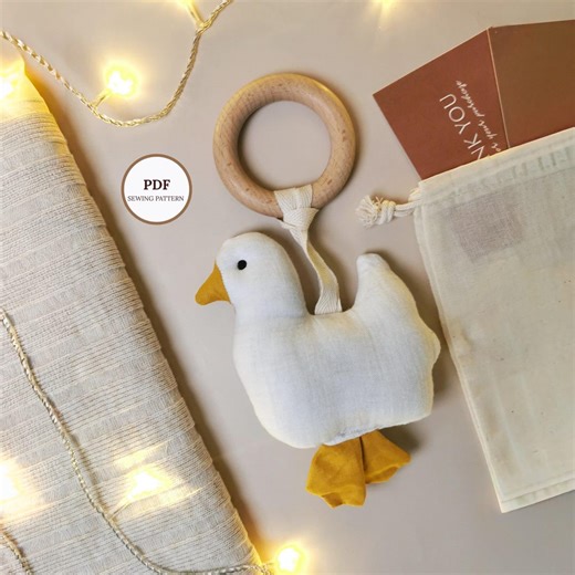 Duck Baby Rattle Sewing Pattern PDF – Fabric Teether Toy With Wooden Ring,guse Rattle Toy, Nursery Toy Sewing Pattern,toddler Sewing Pattern - Etsy