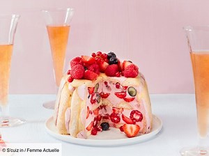 Charlotte aux fruits rouges et au cidre super facile