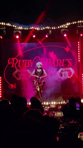 Неудержимое бурлеск-шоу: Ruby Sparks в Москве и Санкт-Петербурге