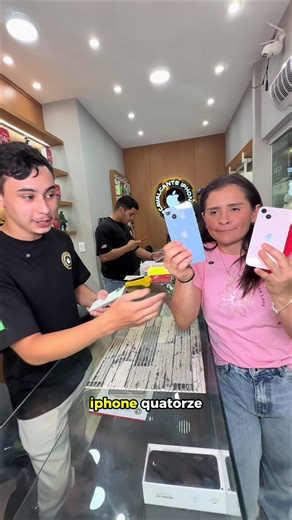 Chegou a hora de comprar seu IPhone no @cavalcante_iphones aparelhos novos e seminovos. Com os melhores preços da Caucaia. ei moço Localização Avenida: Édson da Mota Correia 763 ( de frente ao Banco do Brasil)