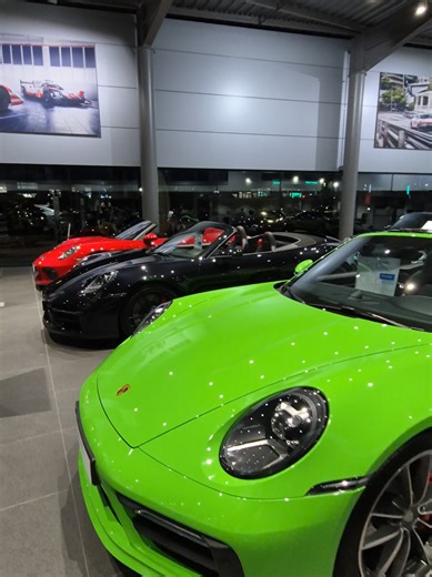 Votre futur 911 vous attends dès maintenant au Centre Porsche Reims 🔥 #porsche #911 #gts #Speedster #992