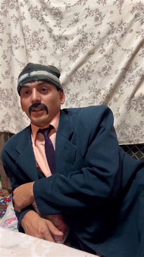 jagi_ vine on Instagram: "Shu katta o’g’lingdi uylantrib qo’y . . . . . . . #Rekkachiq #kamediya #instatop #rekvidyo #rekkomindatsiya"