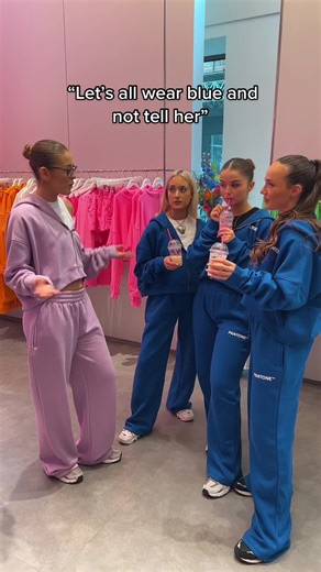 We’ve all missed the memo before 👀💙 Tap the link in bio to shop the new collection: Boohoo x Pantone ⚡️ #boohoo #fashion #tracksuit #summer #outfitinspo #trending