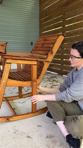 DIY Rocking Chairs Reveal! ✨ Ok, but really… are they too orange or am I just crazy? 🙈 I’m so happy to partner with @craftsman on this build and show off their new Low-Profile Ratchets! The nooks and crannies on these rocking chairs were SO tight that these little guys were a lifesaver to get the fasteners tightened down. And now, these chairs feel super sturdy! Pro tip: If you’re ever building outdoor furniture, be sure to buy coated or stainless steel fasteners to help prevent rusting. I chos