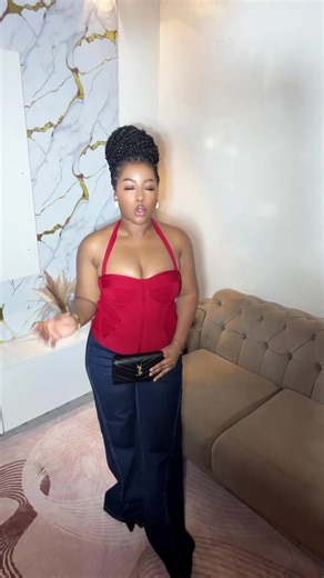 Vidéos de ADA CONDÉ 👸🇬🇳 (@adaconde24) avec son original - ᴋᴜʟᴛᴜʀʀ ♛