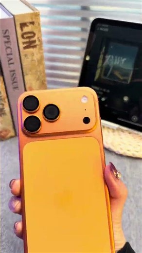 I'm on duty during the Spring Festival. (Mobile phone screen protector application #lens protector)