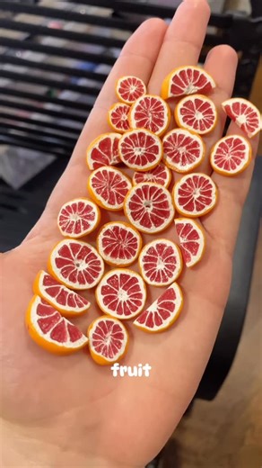 littlesbyleah | I've had a lot of requests for a cane reduction tutorial, so here it is!! The key is patience... sometimes it takes me close to an hour to... | Instagram