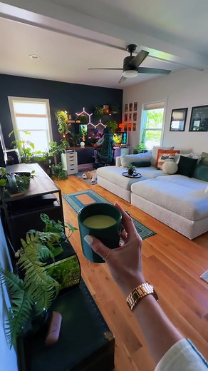 Gaming couple room tour: cozy dual setup and favorite games