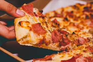 Dzień Pizzy 2022 we Włoszech, a dlaczego w Polsce obchodzimy go 9 lutego?