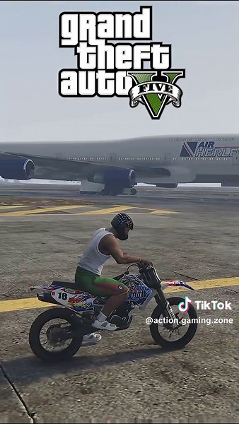 C4 vs plane 💥 #gta #gta5 #gtav