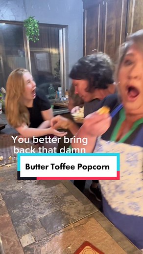 Homemade Butter Toffee Popcorn: Sweet, Salty, & Crunchy!