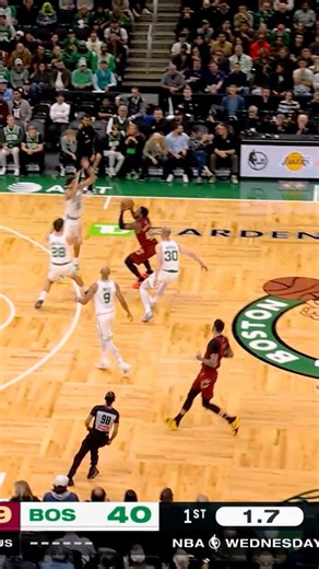 438K views · 3.5K reactions | One-legged fadeaway triple⁉️ Donovan Mitchell beats the 1Q buzzer! Cavs lead by 2! CLE-BOS • LIVE on ESPN ➡️ https://www.nba.com/how-to-watch-game-redirect/0022500128?platform=Facebook&surface=Post | NBA | Facebook