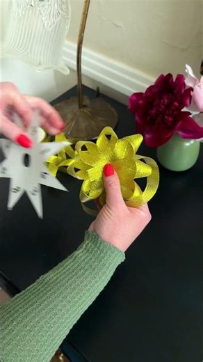 Elegant Bow tutorial with 8-pointed paper star! #ribbon #crafts #gifting #handmade