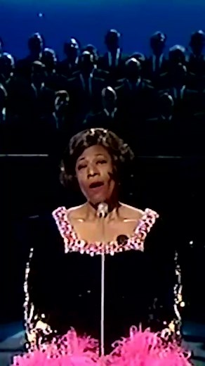 Ella Fitzgerald's 'Silent Night' Performance with Tom Jones