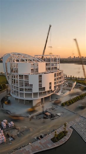 Watch a Modular House Built in 9 Seconds! 🏗️⚡ (Insane Timelapse)