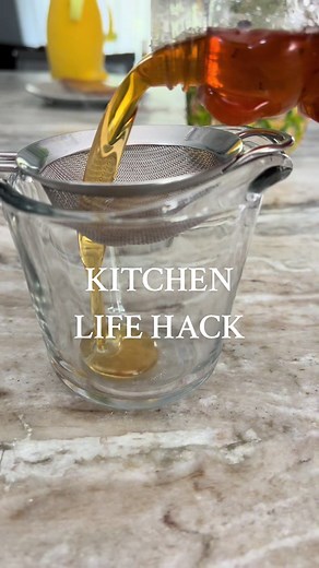 Ant Removal: Effective Kitchen Hacks for Honey