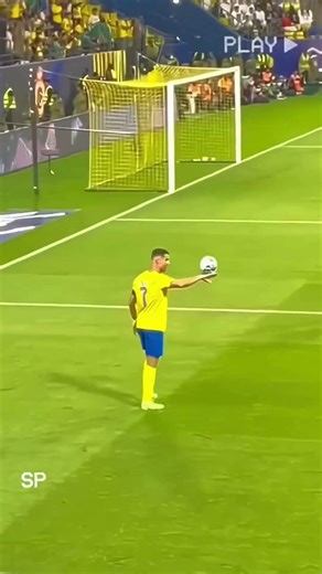 Ronaldo INSANE Freestyle Skills 🔥 | CR7 Magic