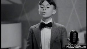 Alfalfa Sings " Echo in the Valley"... Spanky & Alfalfa, Friends to the End on Make a GIF