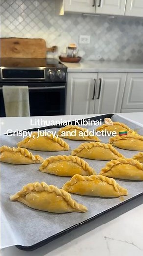 How to Make Kibinai | Traditional Lithuanian Hand Pies 🥟🇱🇹