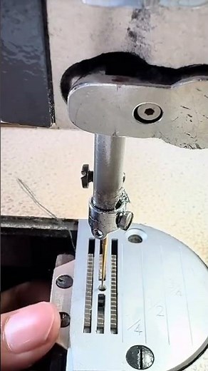 Sewing machine shuttle timing adjustment