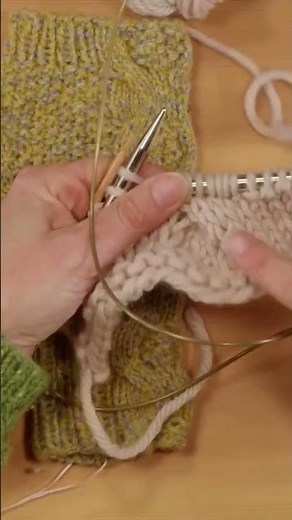 Cables Knitting 101: How To Use A Cable Needle!