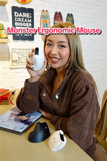 The mouse that fits comfortably on your hands. It has all the buttons you need for all types of actions for your laptop! This is the best laptop mouse ever! #mouse #ergonomicmouse #mousewireless #monstermouse #mousegamer