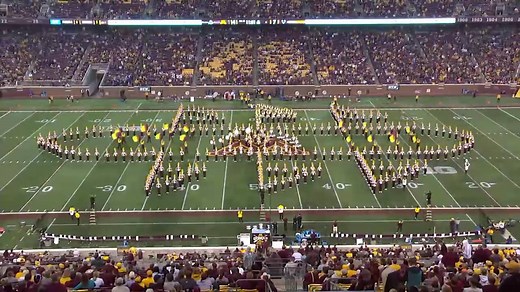One of the things that makes college 🏈 great: The bands. 🥁 The Minnesota marching band did some 🚣'ing tonight. | Big Ten Network