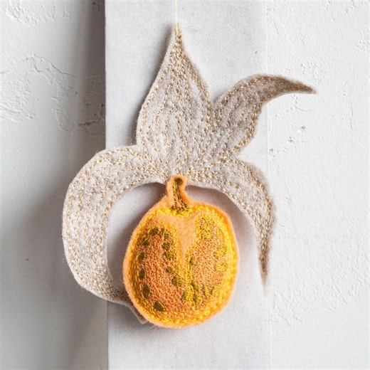 Winter Cherry Christmas Ornament; Machine Embroidery Design; Felt Physalis - Etsy