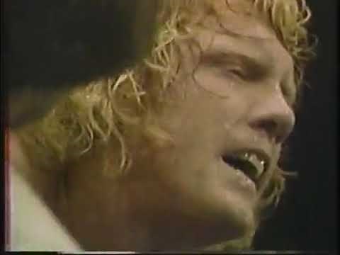 Kevin and David Von Erich vs The Great Kabuki and The Dragon. WCCW 1982