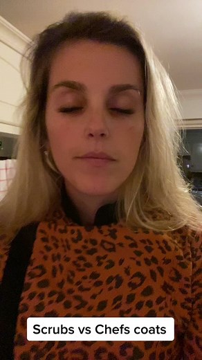 Key Features of Chefs Coats: What Sets Them Apart