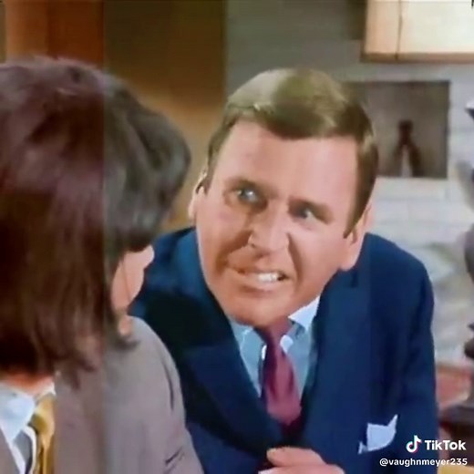 Uncle Arthur Teaches Darrin A Spell | Bewitched #Bewitched #UncleArthur #ClassicTV #MagicComedy #OldSitcom
