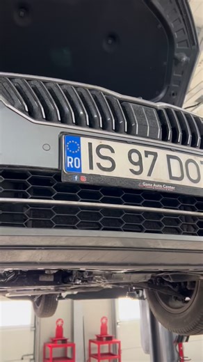 Cosmo Motors | 🔧 Ai încredere că distribuția ta mai rezistă mult? La Skoda Superb 2.0, o distribuție uzată poate afecta grav motorul dacă nu este... | Instagram