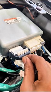 ECU Box Connector Removing! #ecu #ecubox #carcomputer #rxmechanic #fypシ゚ | Rx Mechanic