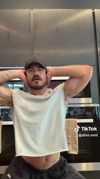 DC @alexandra 🌟 this choreo is hot 🥵